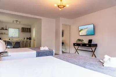Photo 5 - Beachside All Suites Hotel