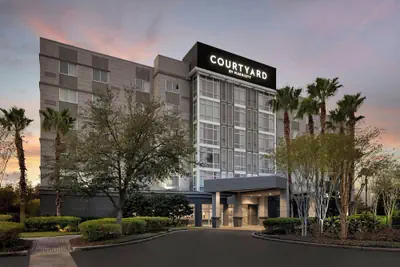 Photo 2 - Courtyard by Marriott Orlando South/Grande Lakes Area