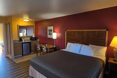 Photo 5 - Olympic View Inn