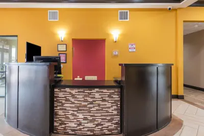 Photo 4 - Residency Suites - Cotulla