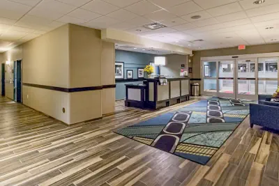 Photo 3 - Hampton Inn Hibbing