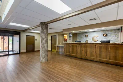 Photo 4 - Comfort Suites Fredericksburg South