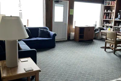 Photo 3 - The Shoreline Inn