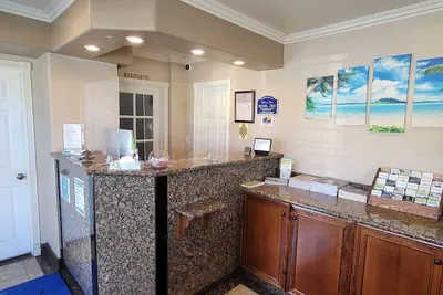 Photo 5 - Pismo Beachwalker Inn & Suites