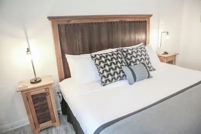Photo 5 - The Eden House Vineyard & Inn
