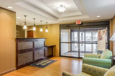 Photo 3 - MainStay Suites Grand Island