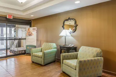 Photo 5 - MainStay Suites Grand Island