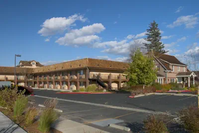 Photo 2 - Carson Valley Motor Lodge & Suites