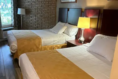 Photo 5 - A-1 Budget Motel