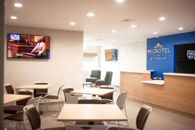 Photo 3 - Microtel Inn & Suites by Wyndham Camp Lejeune/Jacksonville