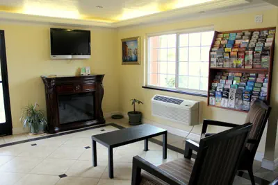 Photo 5 - Orange Show Inn San Bernardino