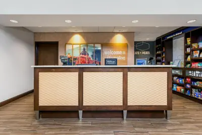 Photo 5 - Hampton Inn & Suites Deland