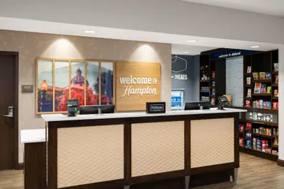 Photo 5 - Hampton Inn & Suites Deland