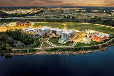 Photo 2 - Stoney Creek Hotel Kansas City - Independence