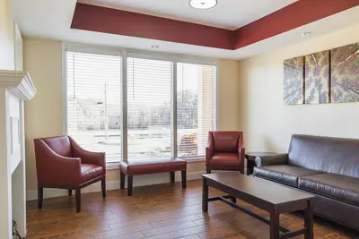 Photo 4 - Red Roof Inn & Suites Scottsboro