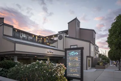 Photo 2 - Wave Street Inn