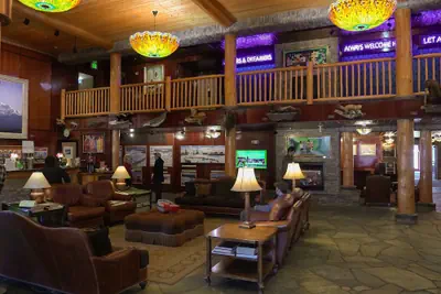Photo 5 - Pike's Waterfront Lodge