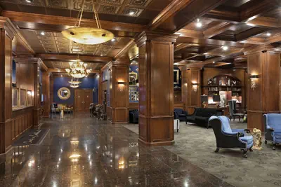 Photo 3 - Des Lux Hotel