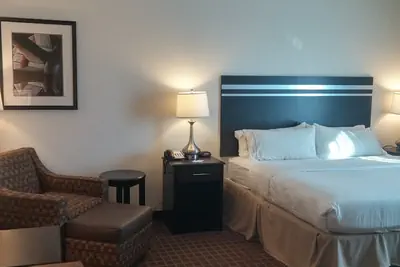 Photo 4 - Holiday Inn Express & Suites Golden - Denver Area by IHG