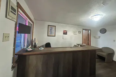 Photo 4 - Budget Inn Motel