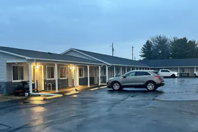 Photo 2 - Budget Inn by Hotel O Greensville I 70