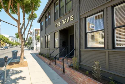 Photo 2 - The Davis Downtown San Diego