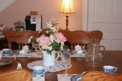Photo 3 - The Swope Manor Bed & Breakfast