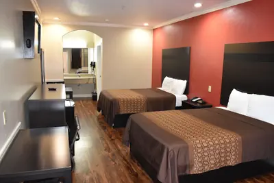 Photo 5 - Platinum Inn Katy