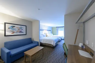 Photo 5 - Holiday Inn Express & Suites Jamestown by IHG
