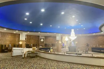 Photo 3 - Large Ocean front Penthouse