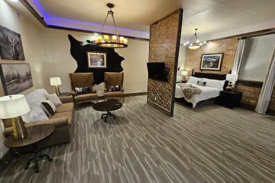 Photo 2 - Eaglescape Suites and Event Center