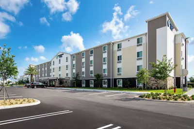 Photo 2 - WoodSpring Suites Port St. Lucie