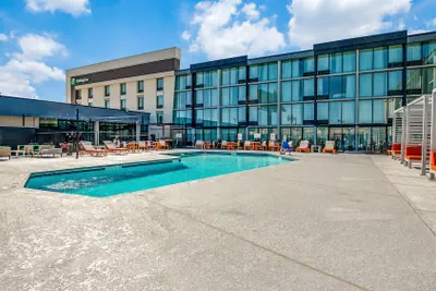 Photo 2 - Staybridge Suites Dallas Market Ctr Love Field by IHG