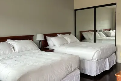 Photo 2 - Sea Breeze Motel