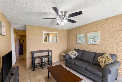Photo 2 - A Getaway To A Getaway 1 Bedroom Condo by RedAwning