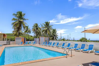 Photo 2 - Caribbean View Style 1 Bedroom Condo by RedAwning
