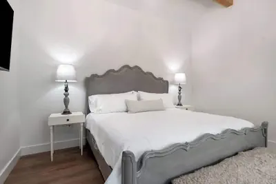 Photo 4 - The Stables Suite One