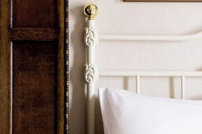 Photo 5 - The Bishop Hotel