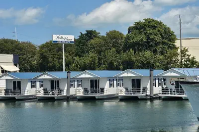 Photo 2 - Yacht Haven Marina