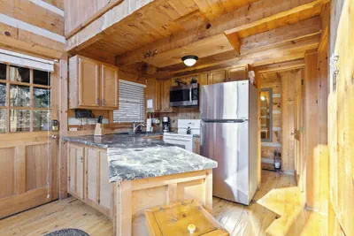 Photo 5 - Little Bear Lookout by Jackson Mountain Rentals