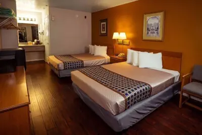 Photo 4 - King Resort
