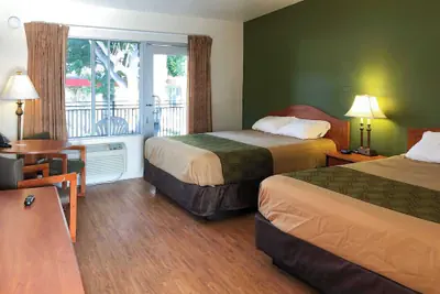 Photo 3 - Garden Inn & Suites Oakland Airport