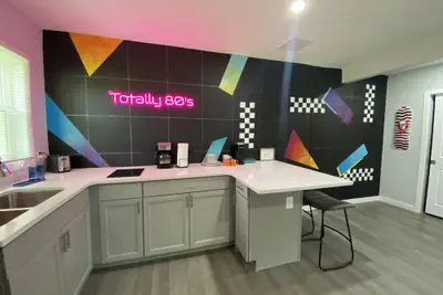 Photo 4 - Totally 80's