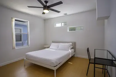 Photo 4 - Serene 2br/1ba Residence in Peaceful San Antonio