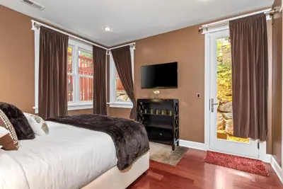 Photo 3 - Red Crest 3 Bedrooms PWS-957 by KBM