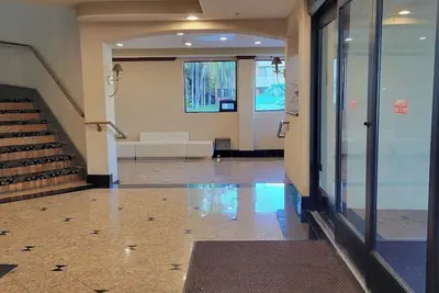 Photo 3 - Hotel Xola