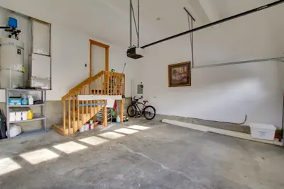 Photo 4 - Charming Everett Townhome - 3 Mi to Downtown!