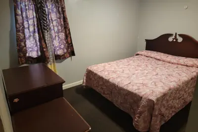 Photo 2 - Grand Howell Inn