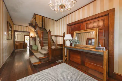 Photo 2 - The De La Vina Inn