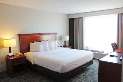Photo 4 - Independence Stay Hotel & Suites